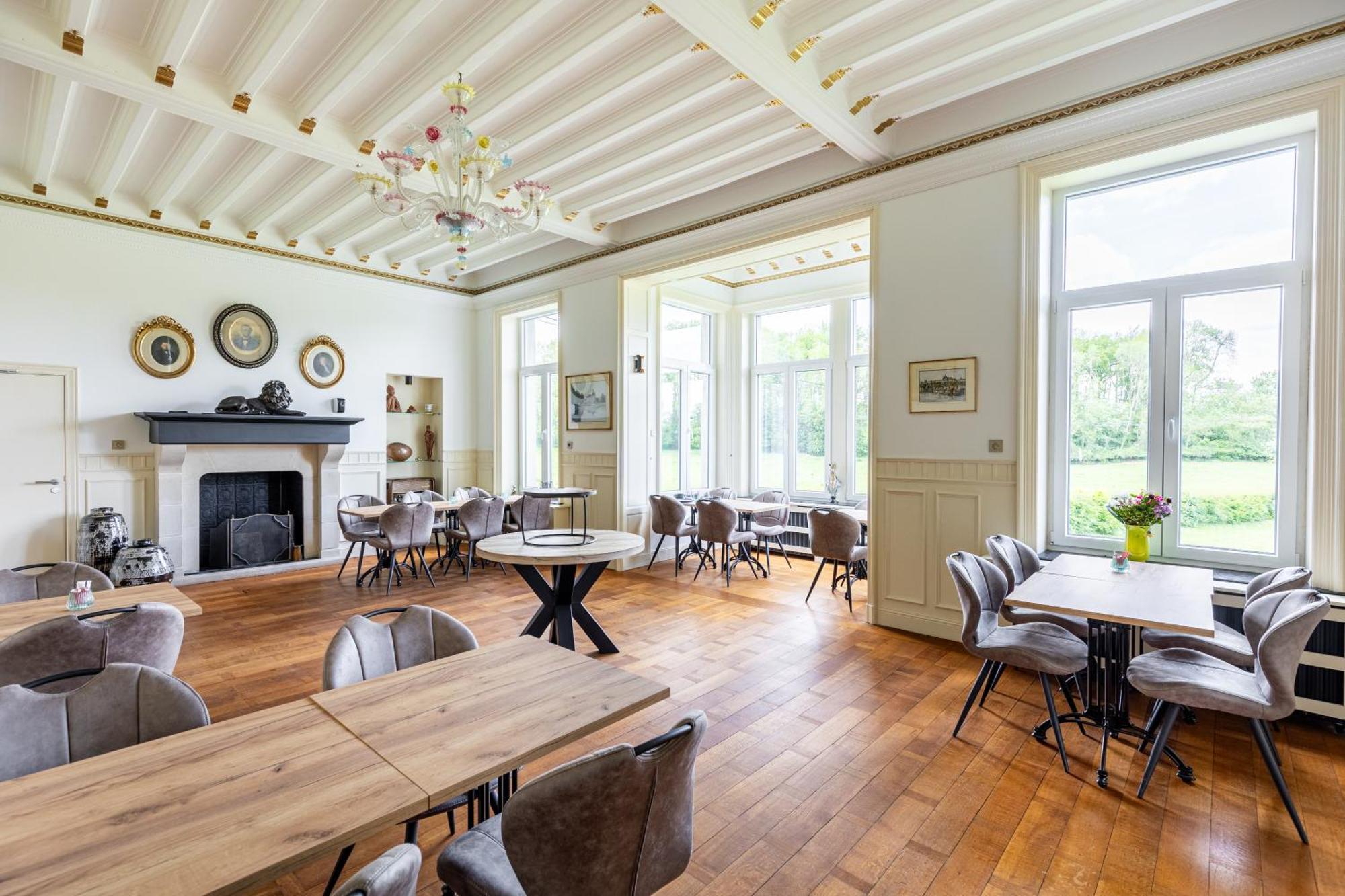 Suite Luxueuse Au Chateau De Saint Vitu 104 Tinlot Экстерьер фото