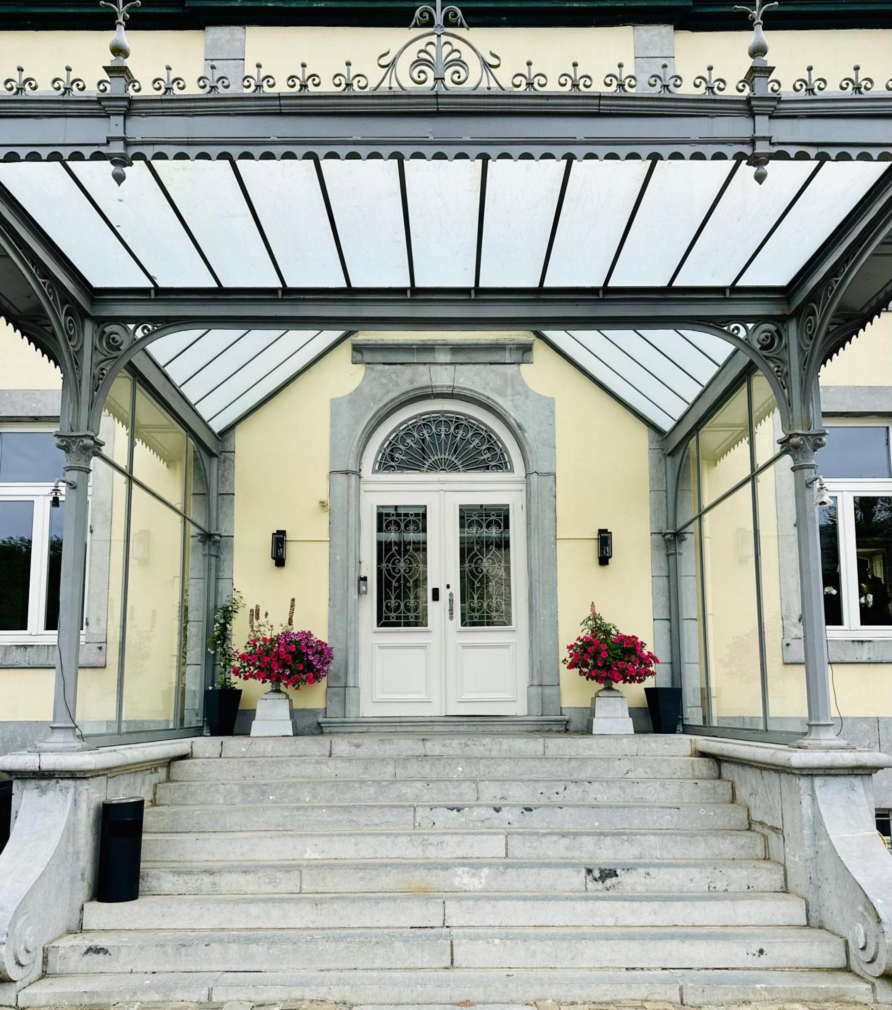 Suite Luxueuse Au Chateau De Saint Vitu 104 Tinlot Экстерьер фото